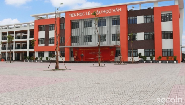 GẠCH NGHỆ THUẬT NGOÀI TRỜI SECOIN ĐỒNG HÀNH KIẾN TẠO KHÔNG GIAN HỌC ĐƯỜNG BỀN VỮNG TẠI TRƯỜNG TIỂU HỌC NAM HỒNG